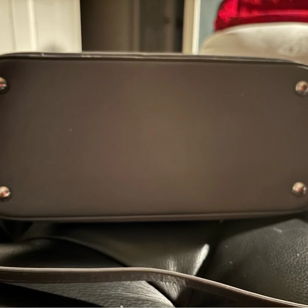 Gray purse - Picture 4 of 8
